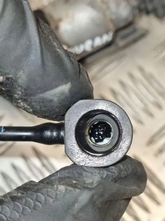 Polttoainepumppu OEM 1T0971913 VW Touran 2.0L image 3