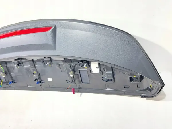 Gebruikte Audi Q3 II kofferbakspoiler OEM 83A827933 image 8