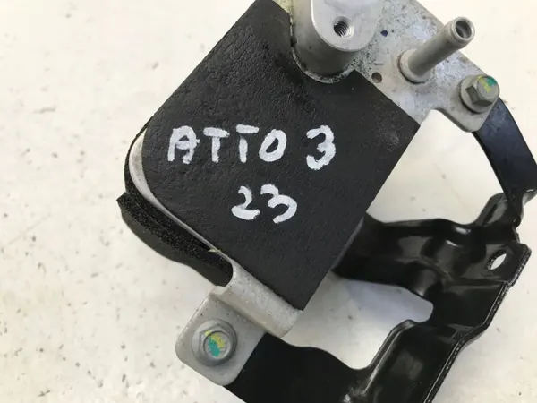 Condenseur climatisation BYD SC2EM-8109100 pour ATTO 3 2024 image 3