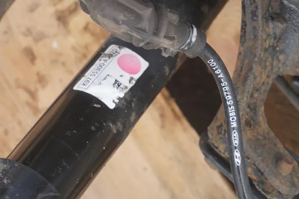 Amortizzatore McPherson posteriore sinistro KIA CEED II JD OEM image 10