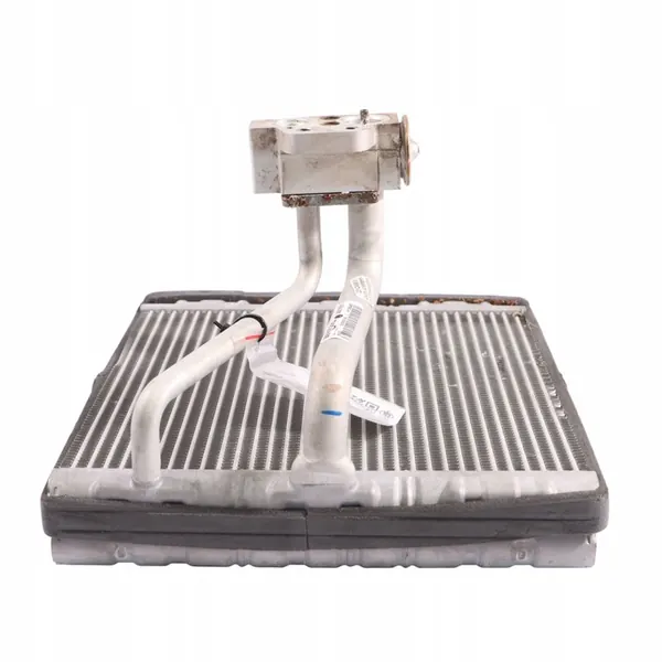 Audi A1 8X Duto de Ar Condicionado 6Q0820103D image 10