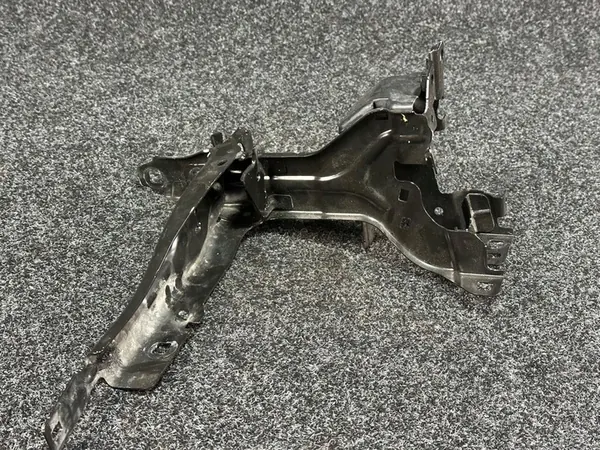 Support de phare gauche BMW 3 G20 G21 G22 G23 G26 G42 7422293 image 3