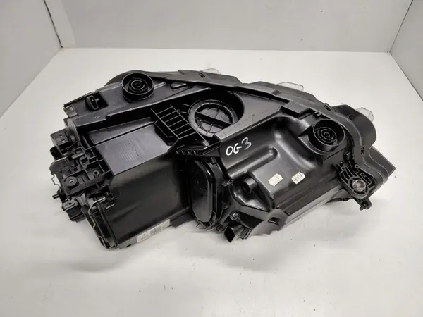 Farol direito VW Sportsvan Lift OEM 517941006D image 3