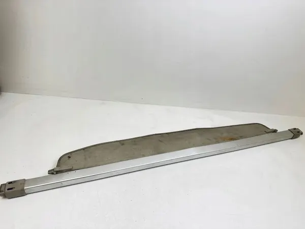 Rouleau de coffre Mitsubishi Outlander 2008 OEM MTL20930 image 4