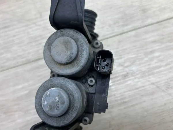 Lämmitysventtiili OEM 97057250100 Porsche Panamera 3.0L image 2