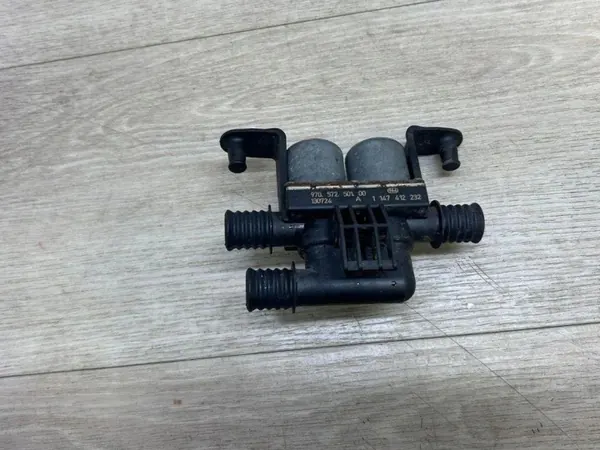 Lämmitysventtiili OEM 97057250100 Porsche Panamera 3.0L image 3