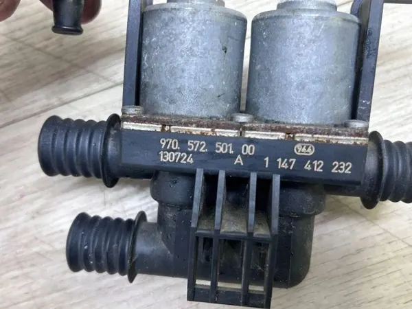 Lämmitysventtiili OEM 97057250100 Porsche Panamera 3.0L image 5