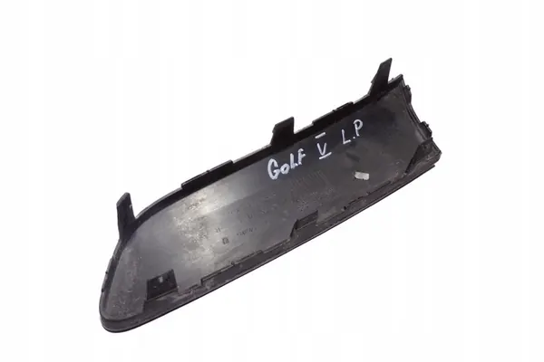 Etupuskuri Oikea Trim VW GOLF V VARIANT 1K0807718E image 3