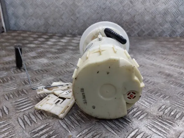 Bränslepump OEM 8200008527C för Renault Espace IV 2.0L image 4