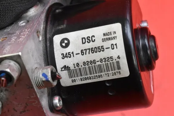 ABS-pumppu OEM 6776055 BMW E90/E91 2.0i:lle image 9