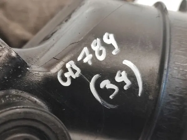 Oljefilterhus EOS GOLF PASSAT 2.0 BVY 150HK image 8