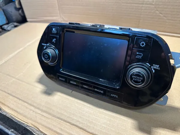 Fiat Tipo II Radion Näyttö Navigaatio OEM 07356615210 image 4