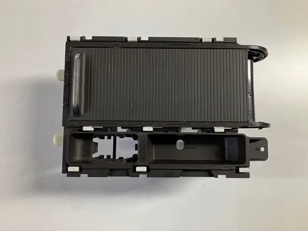 OEM 3G0862531 Mukiteline Rulla Ruskea Passat B8 image 2