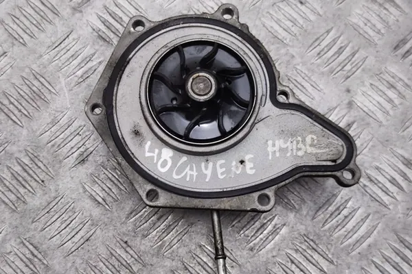 Vattenpump PORSCHE CAYENNE 3.0L 2011 OEM 06E121016 image 6