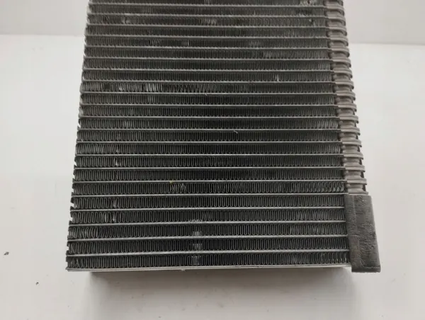 Radiateur chauffage climatisation Mercedes-Benz OEM 2208300384 image 6