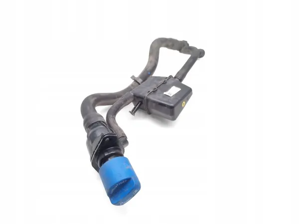 Audi A4 AdBlue-Füllrohr OEM 8W6131963B - Gebraucht image 3