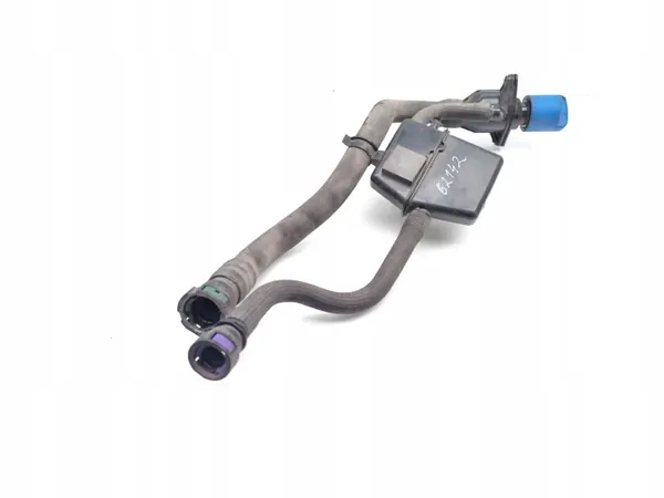 Audi A4 AdBlue-Füllrohr OEM 8W6131963B - Gebraucht image 6