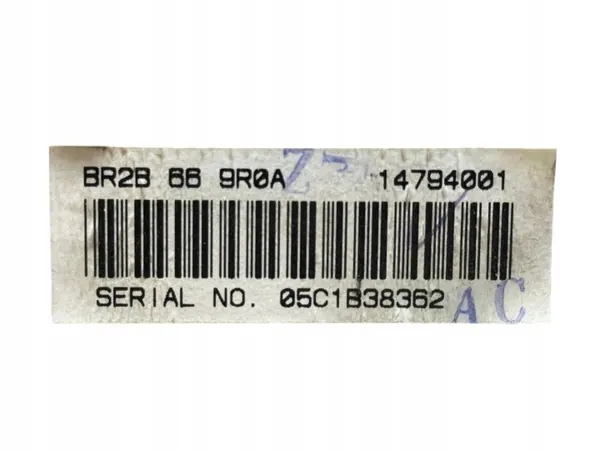 Rádio CD Mazda 3 I BK OEM BR2B66AR0 BR2B669R0A image 3