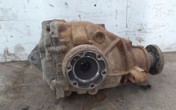 BMW X3 E83 Achterdifferentieel OEM 7542222 image 4