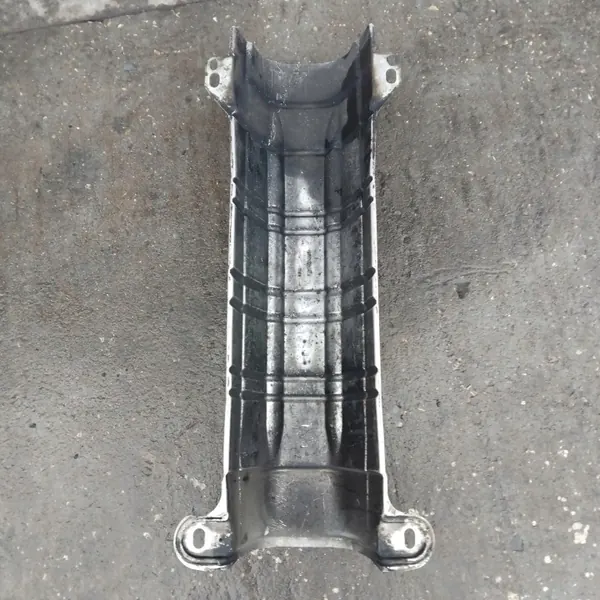 Lämpösuoja OEM 9152828 Volvo S60 D5 163hv image 4