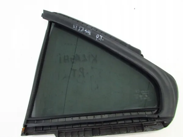 Suzuki Kizashi Kolmiokulma OEM 84665-57L0 Oikea Taka image 3