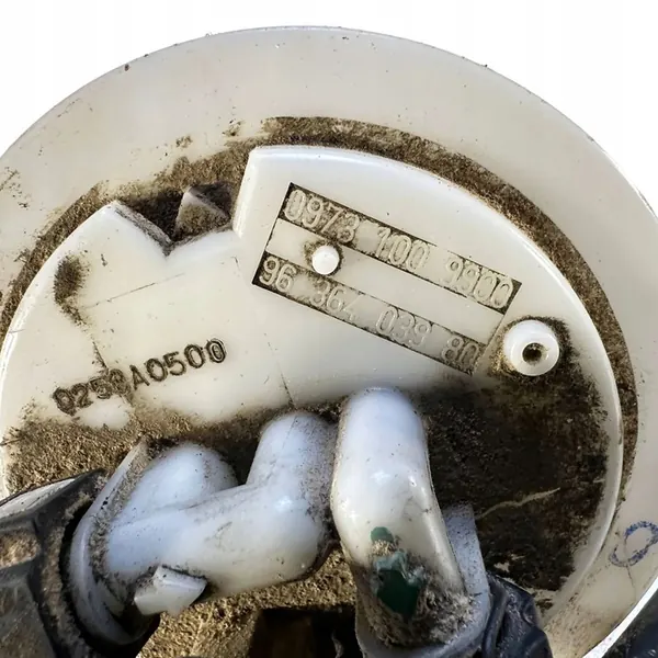 Brandstofpomp Citroen C5 2.0 HDI 9636403980 image 5