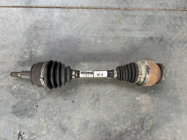 VW T5 LIFT 2.0 TDI Vänster Framhjulaxel image 5