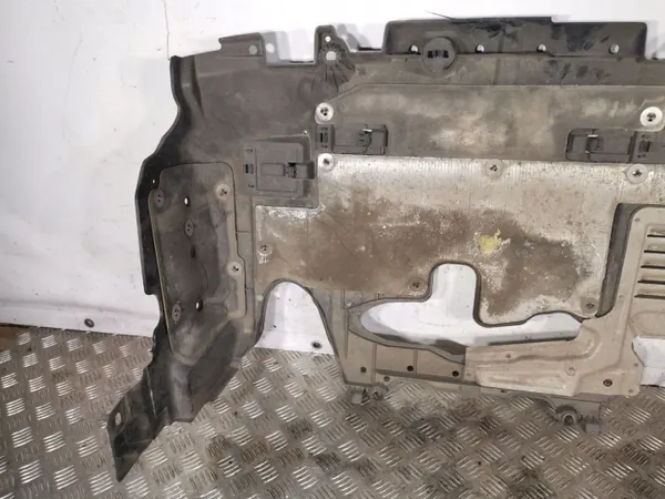 Couvercle moteur FBZ14987 pour Subaru Forester 2018 image 5
