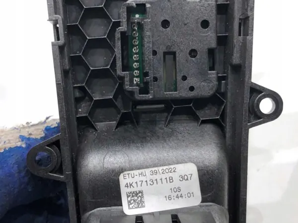 Alavanca de travão de mão OEM 4K1713111B Audi A6 C8 image 3