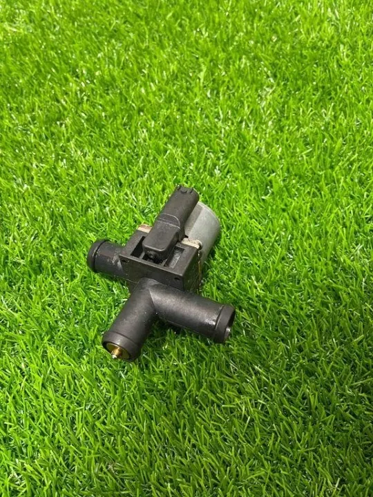 Mercedes-Benz A0005062864 hulpverwarming circulatiemotor image 2