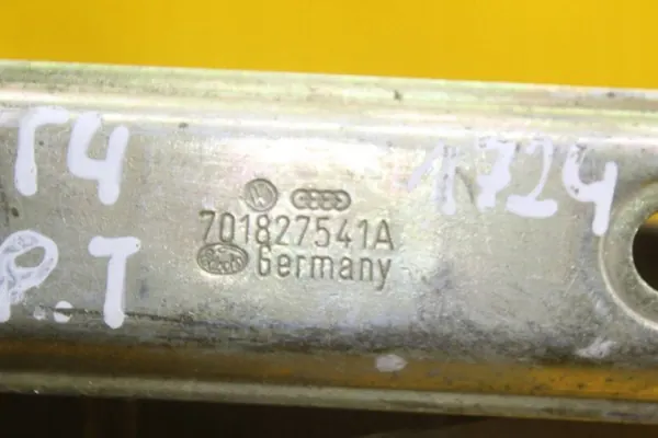 OEM 701827545 Ovenpysäytin Oikea Taka VW Transporter T4 image 5