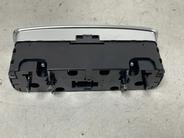 Module Start/Stop OEM A2979004912 pour Mercedes EQS 580 image 8