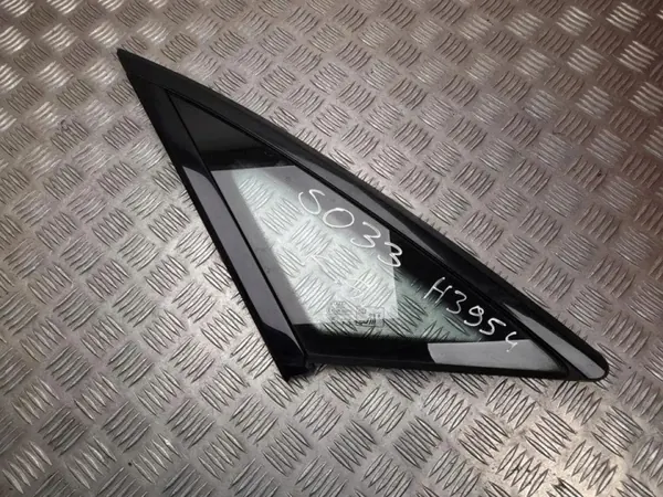 Vitre latérale arrière gauche OEM 4H4845299 pour Audi A8 image 2