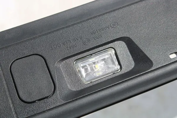 OEM bt-cars-32945 Kofferbakhendel met schakelaar image 8