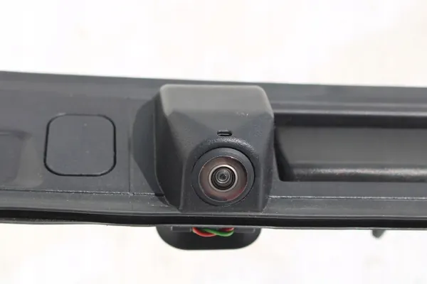 OEM bt-cars-32945 Kofferbakhendel met schakelaar image 9