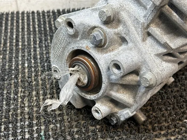 Boîte de transfert Volvo V40 Cross Country P31256683 image 4