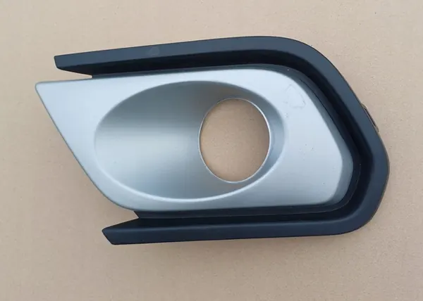 DACIA SANDERO II STEPWAY LIFT Front Bumper Grille 261A36451R image 2