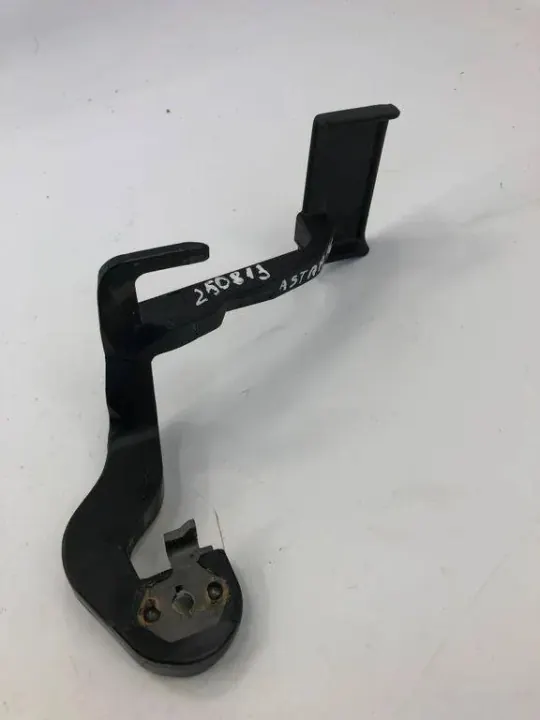 Poignée d'ouverture capot OEM 7046011130 pour Opel Astra K image 3