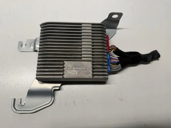 Peça auto Hyundai OE 96370-K4000 usada image 2