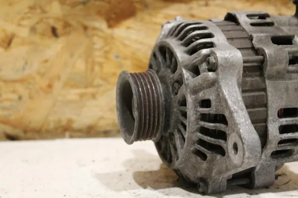 Alternaattori Subaru 23700AA450 image 3