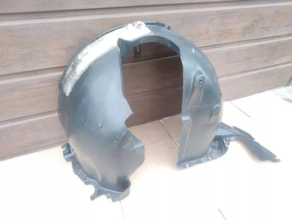 VW Tiguan II Left Front Wheel Arch OEM image 3