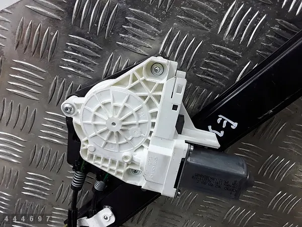 Regulador de janela Audi A1 2014 8K0959801C image 2