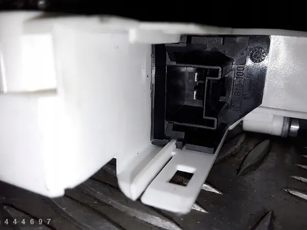 Regulador de janela Audi A1 2014 8K0959801C image 6