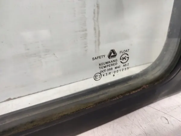 Vitre latérale droite arrière OEM RTEKO PAW1026 pour Hyundai Galloper image 3