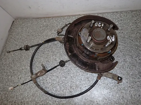 Plaque d'ancrage arrière gauche HYUNDAI i20 08-12 image 2