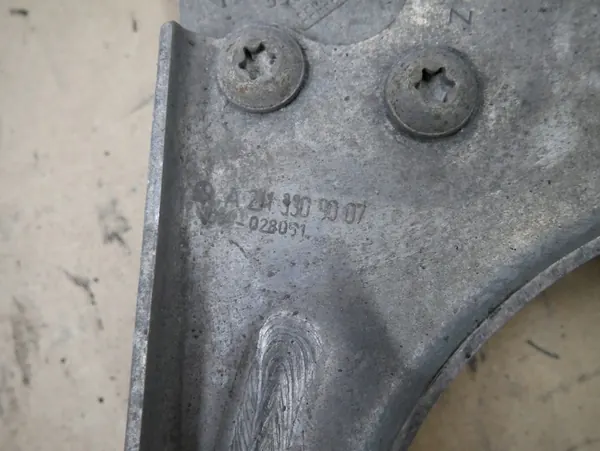 Fram höger styrarm Mercedes CLS W219 C219 A2113309007 image 3