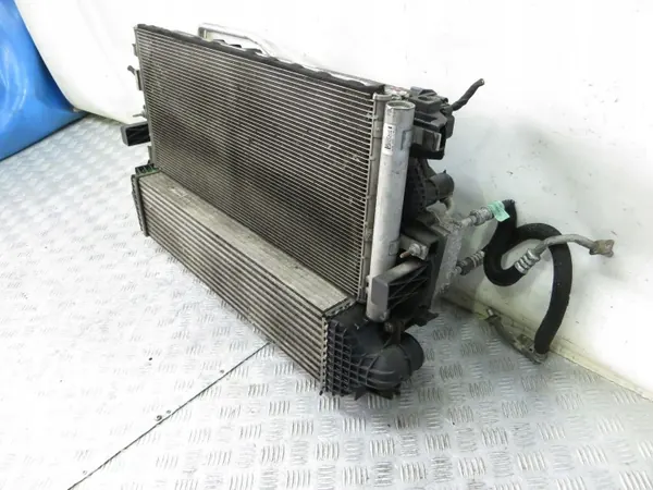 Ford Mondeo MK5 2.0D Radiatorventilator Set OEM 167/077 image 3