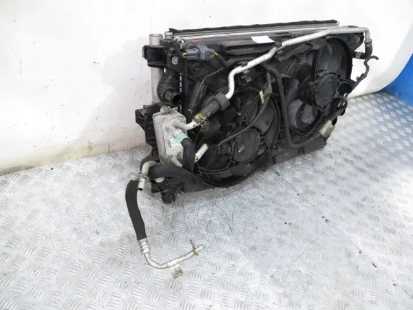 Ford Mondeo MK5 2.0D Radiatorventilator Set OEM 167/077 image 6