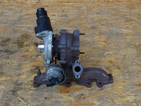 Turbo för AUDI A4 B8 2.0 TDI 03L145721A image 2