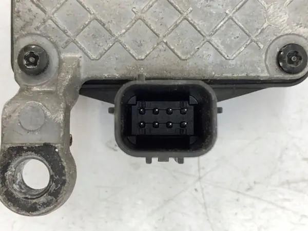 Soporte sensor radar OEM 284471574R Renault Arkana image 3
